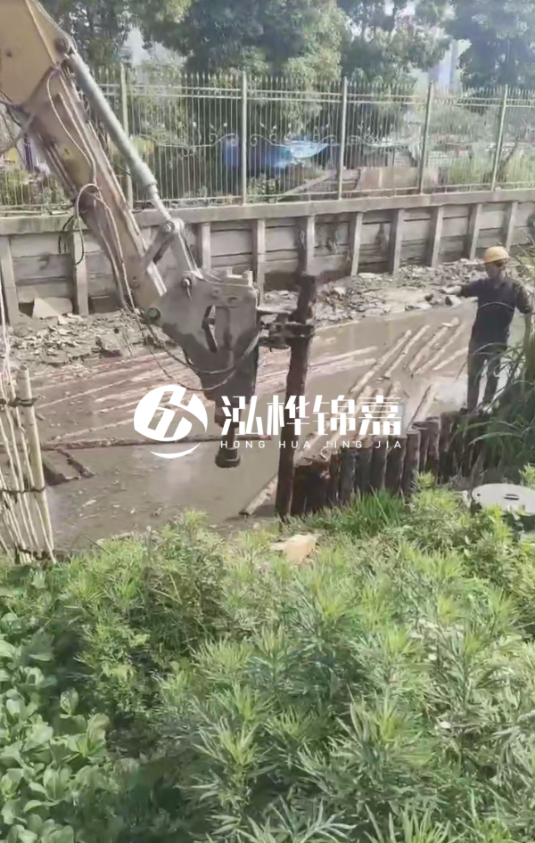 湖州打松木樁施工團隊-河道護坡樁一般幾米長？
